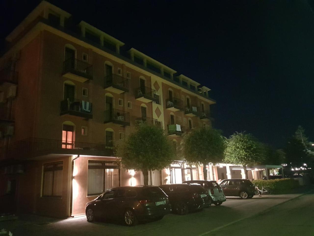 Hotel Sole Eraclea Mare Extérieur photo